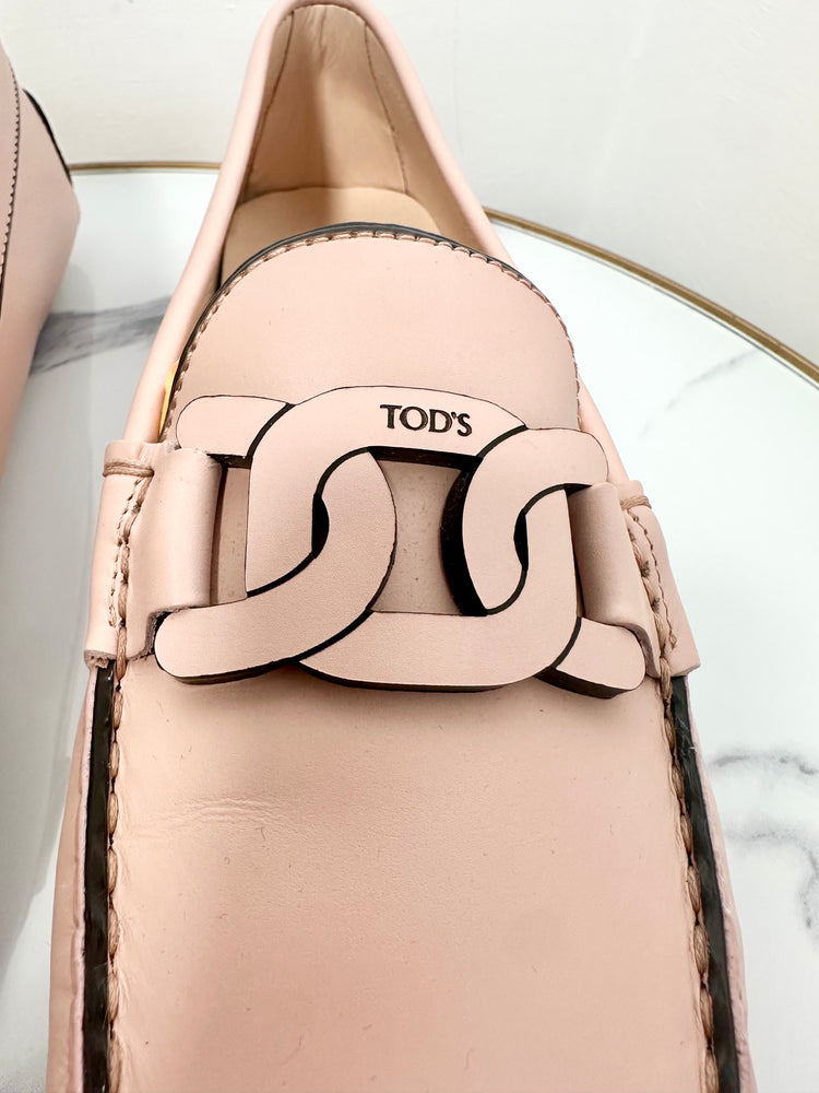 Leather Link Chain Loafers Size 42 - Unworn