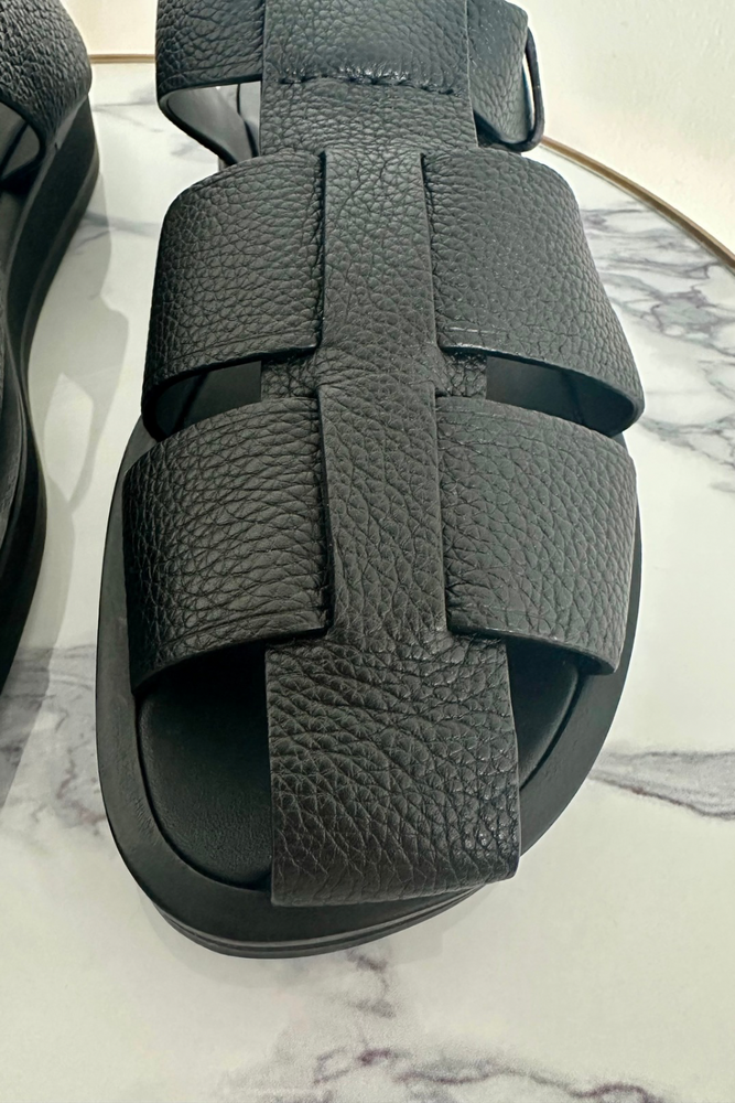 Fisherman Sandals Size 40 - New with Box