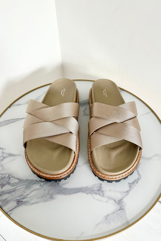 Park Slide Webbing Strap Sandals Size 39 - New