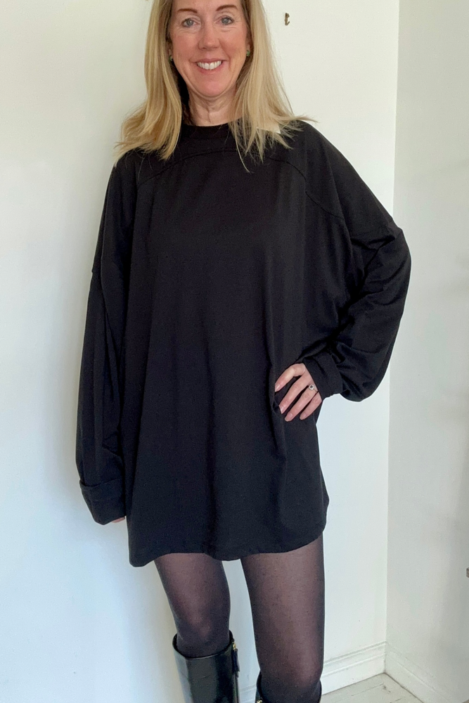 Long Sleeve Oversized T Shirt / Dress Size 8, 10, 12 & 14 - BNWT