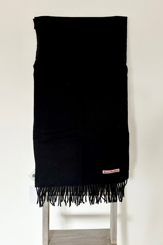 Large Wool Scarf - BNWT