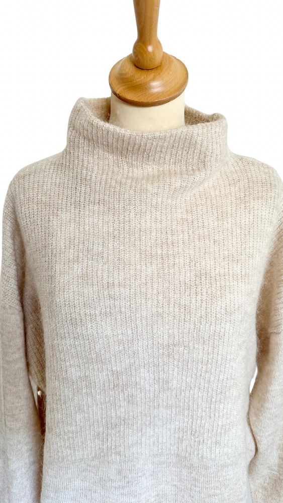 
            
                Load image into Gallery viewer, Mohair Wool Blend Jumper Size L - BNWT
            
        