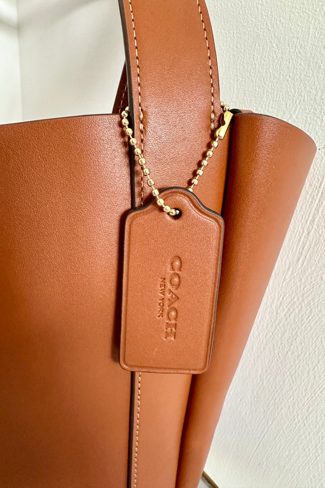 Leather Turnlock Tote Bag - As new