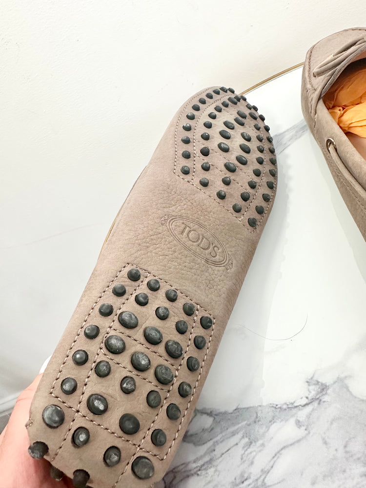 Leather Loafers Size 42 - Preloved