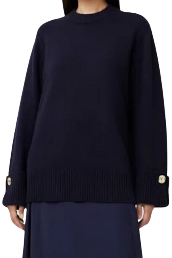 
            
                Load image into Gallery viewer, Oversized Cashmere Blend Jumper Size S or L - BNWT
            
        