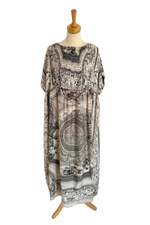 Abstract Print Oversized Dress Size O/S - Preloved