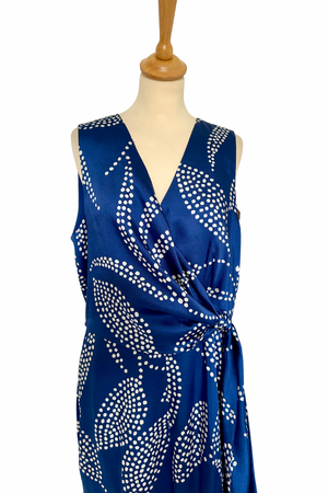 Satin Jumpsuit Size 18 - BNWT