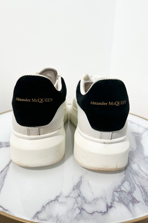 White Oversized Leather Trainers Size 7 - Preloved