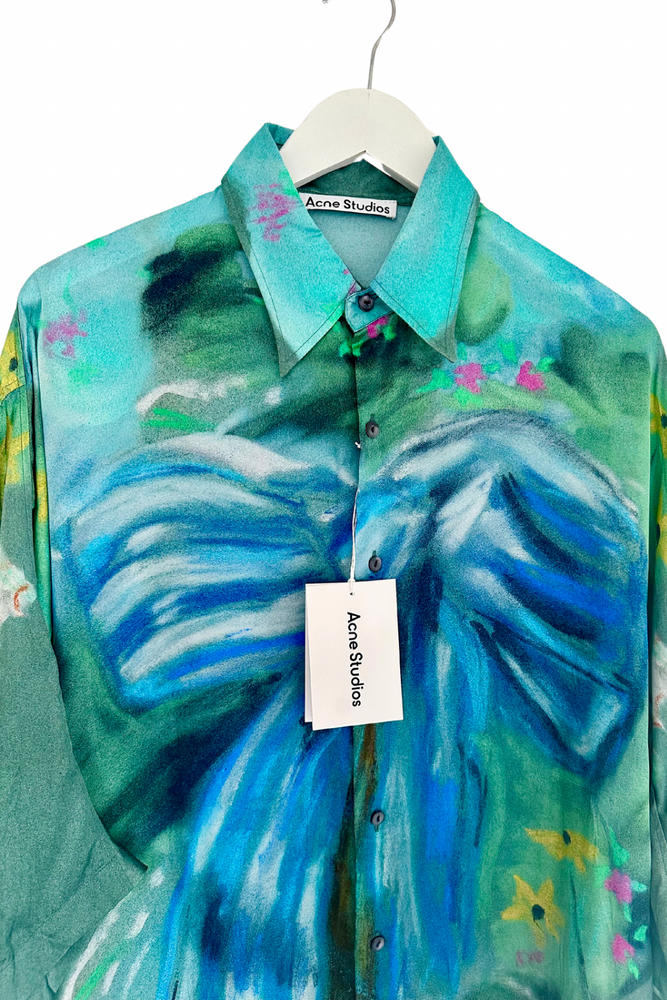 Graphic Printed Button Up Shirt Sizes S or L - BNWT