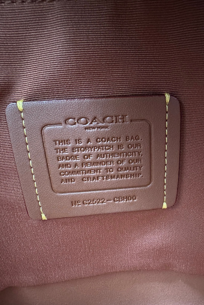 Leather Turnlock Tote Bag - As new