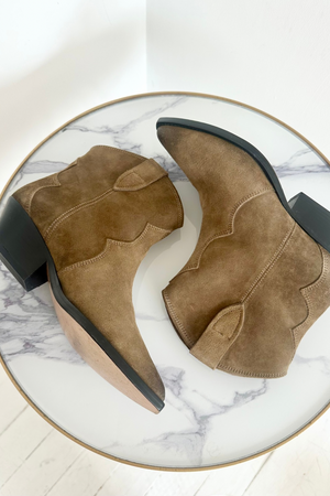 Suede Western Style Ankle Boots Size 2 - Preloved