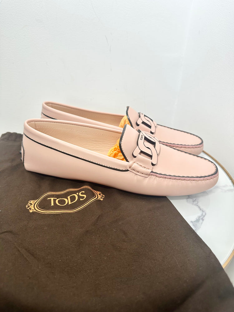 Leather Link Chain Loafers Size 42 - Unworn