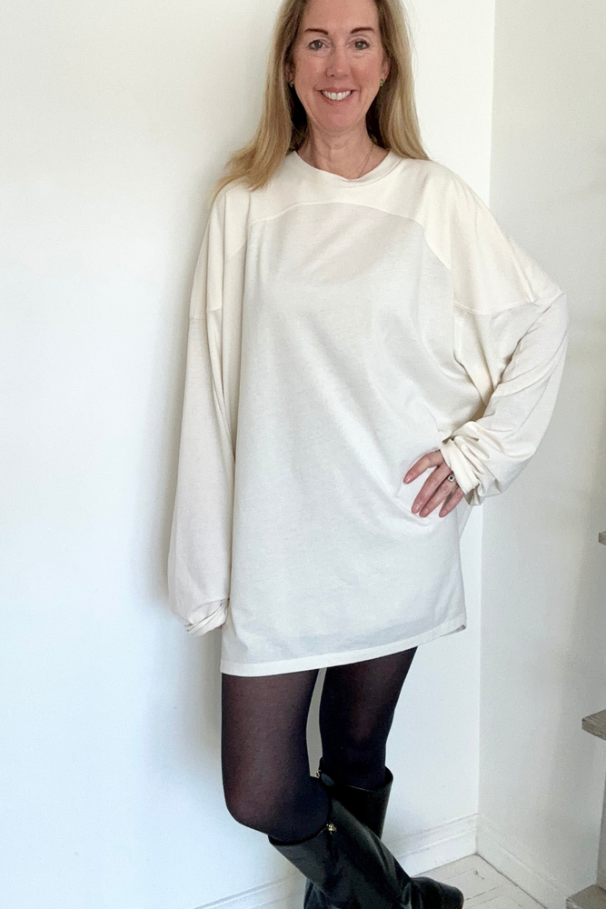 Long Sleeve Oversized T Shirt / Dress Size 8, 10 or 12 - BNWT