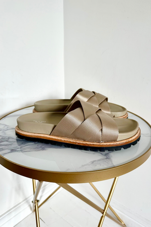 Park Slide Webbing Strap Sandals Size 39 - New