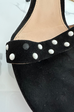 
            
                Load image into Gallery viewer, Black Suede / Beaded Heels Size 40 - Preloved
            
        