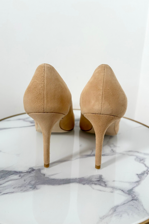 Stuart 85 Suede Scallop Heels Size 39 - New