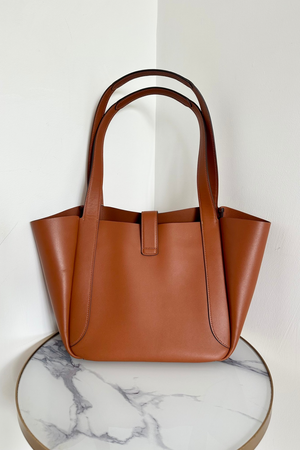 Leather Turnlock Tote Bag - As new