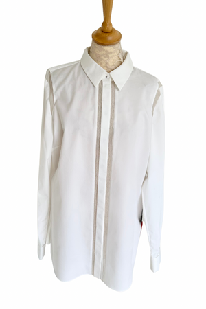 
            
                Load image into Gallery viewer, White Shirt Size Large - BNWT
            
        